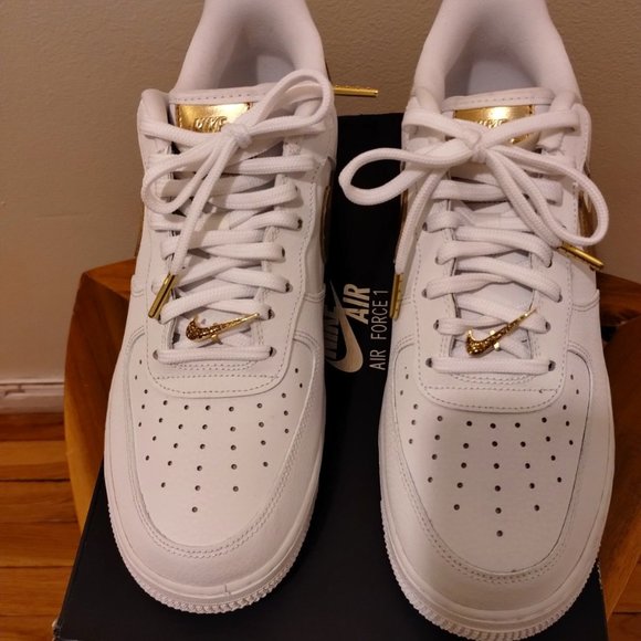 Nike Other - Nike Air Force 1 '07 LV8 Low DC2181-100 - White Metallic Gold Size Men 9.5